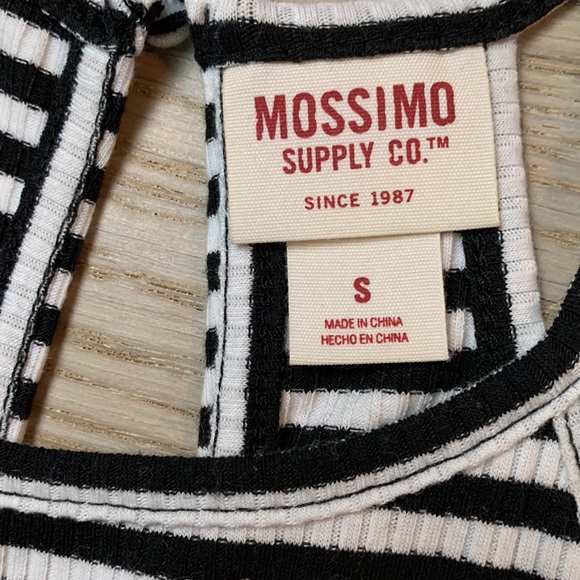 MOSSIMO Knit Dress with keyhole back (S) - Picture 3 of 5